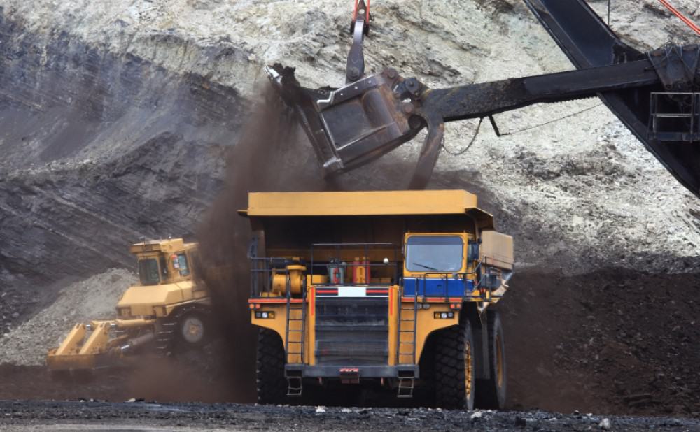 Mining and Construction Positively Impacts the Crane Industry, but Will Your Crane Company Benefit?